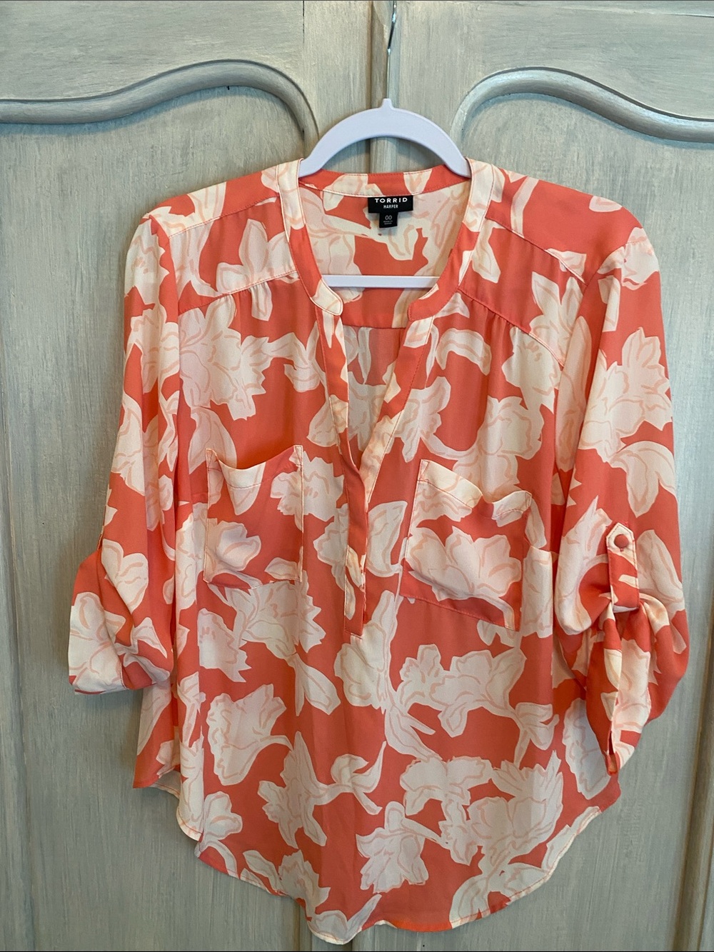 torrid Coral and White Floral Roll-Tab Blouse